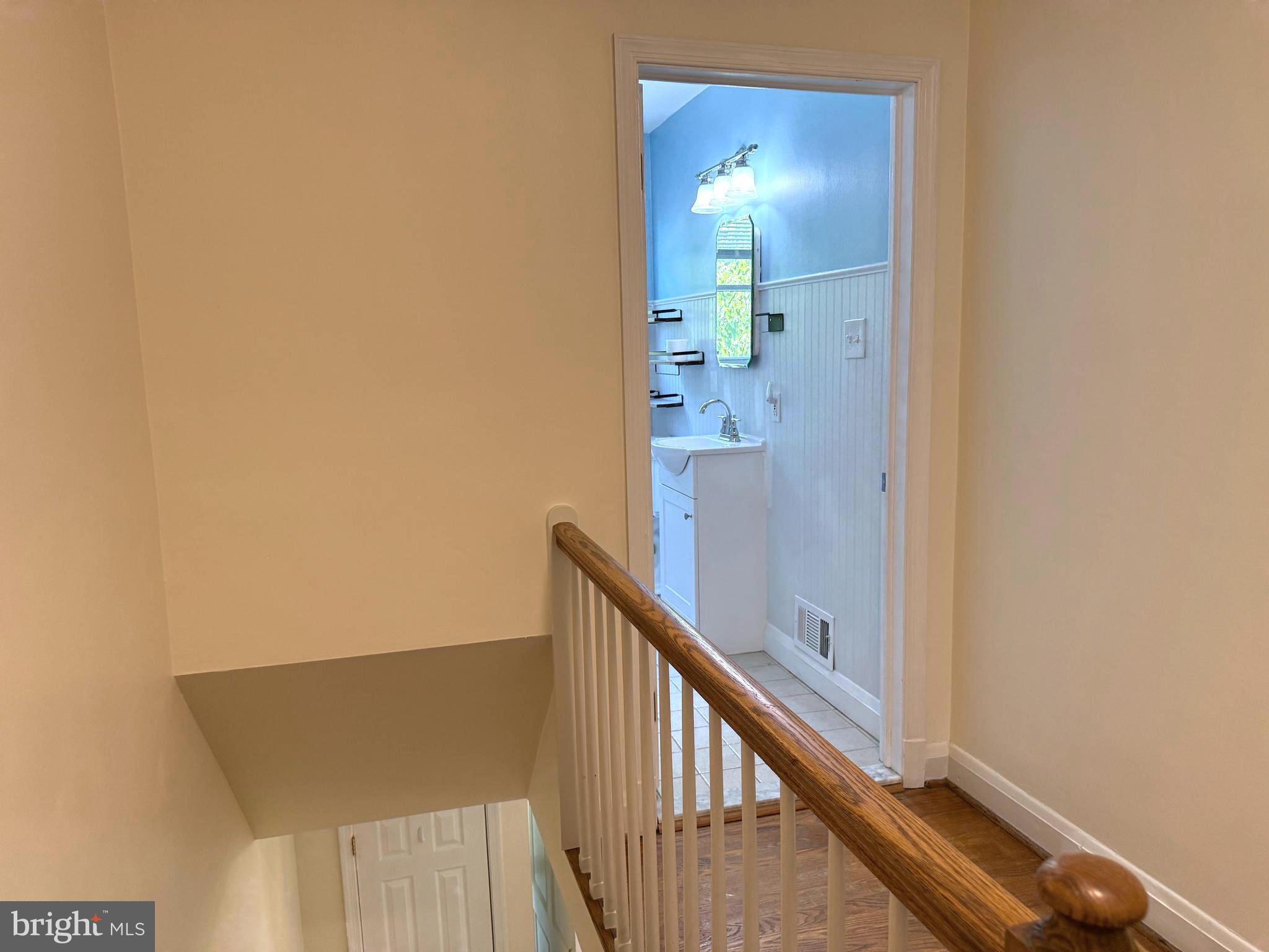 1049 WINSFORD ROAD