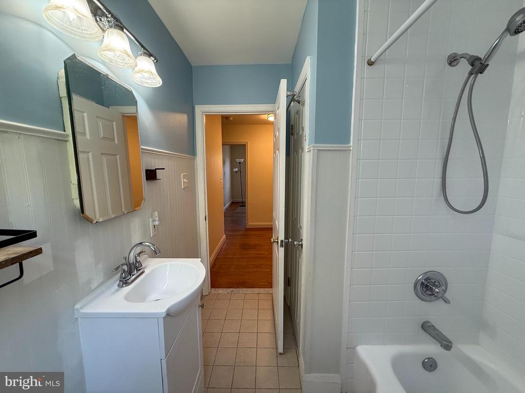 1049 WINSFORD ROAD