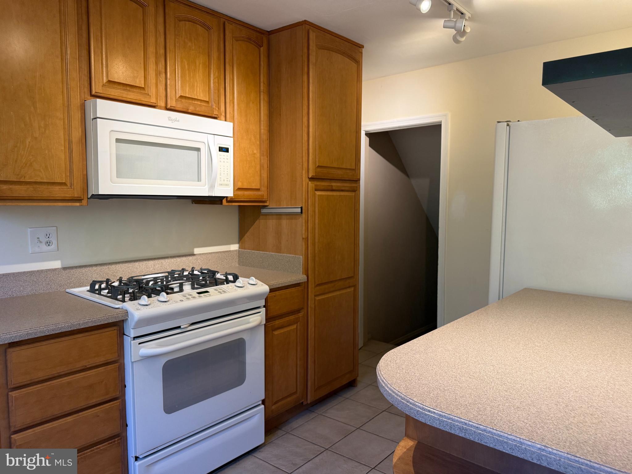1049 WINSFORD ROAD