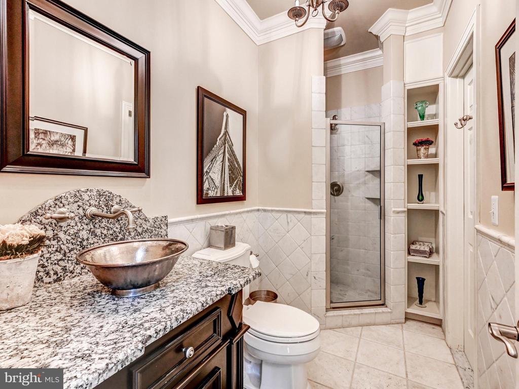 12 WETHERBEE COURT