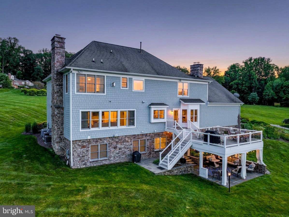 12 WETHERBEE COURT