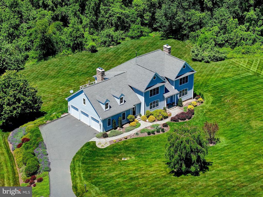 12 WETHERBEE COURT