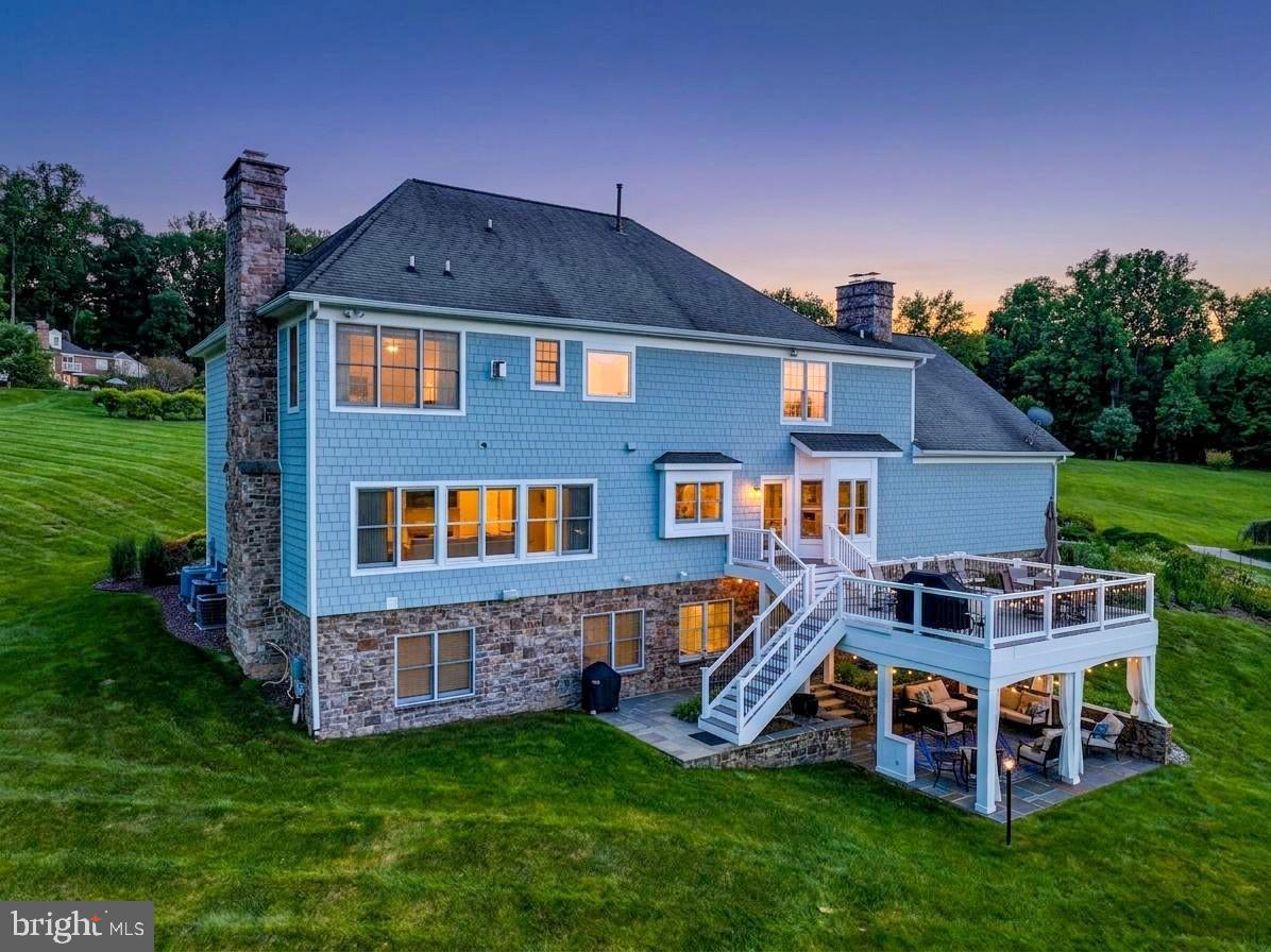 12 WETHERBEE COURT