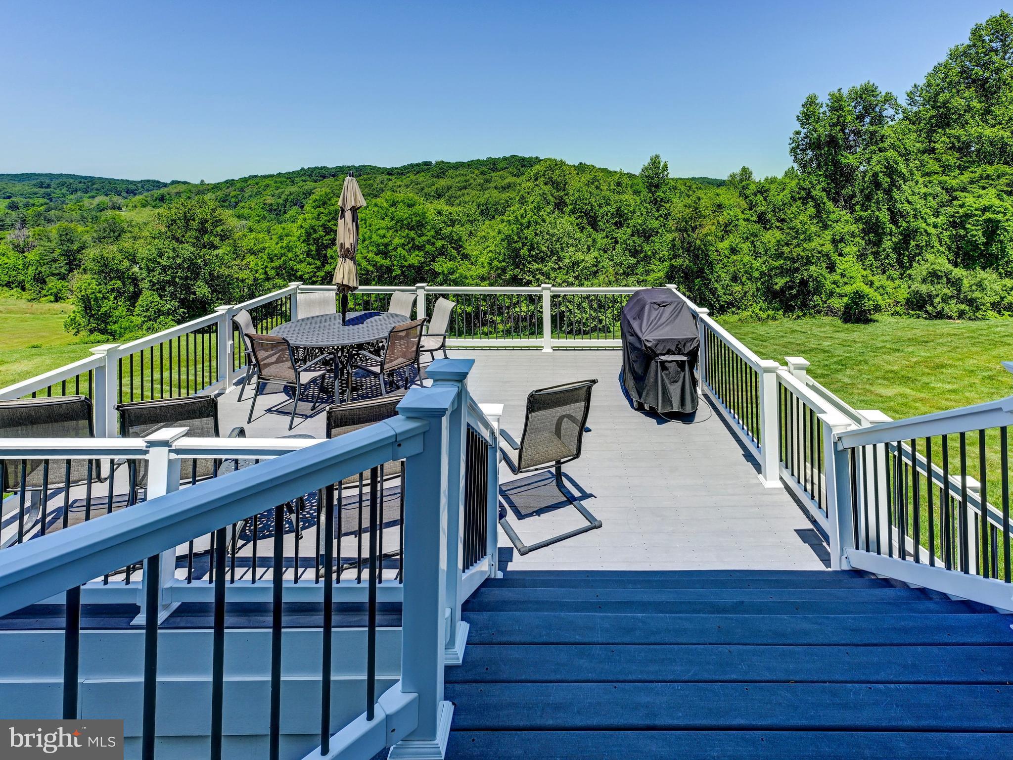 12 WETHERBEE COURT