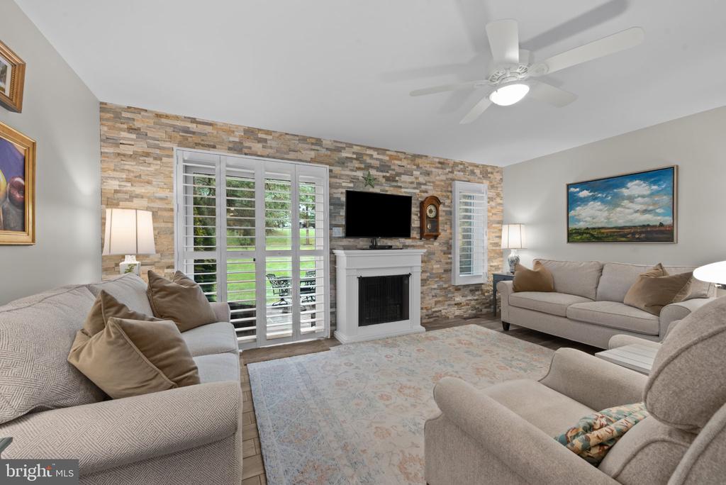 11 STONERIDGE
