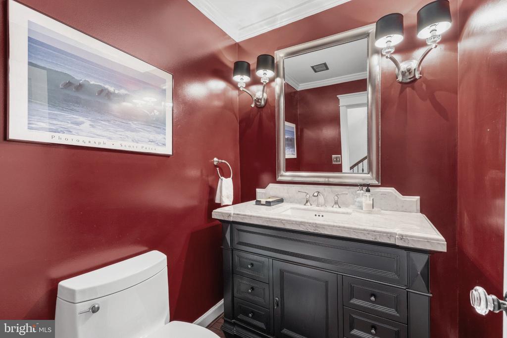 11 COLDWATER COURT
