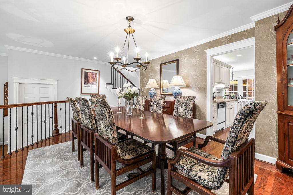 11 COLDWATER COURT
