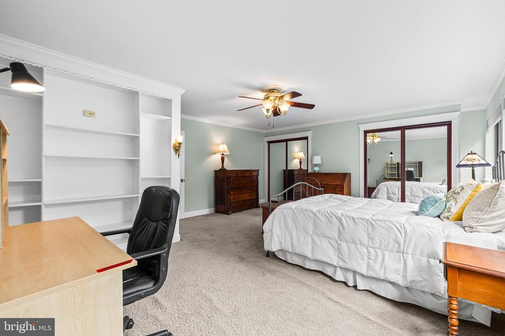11 COLDWATER COURT