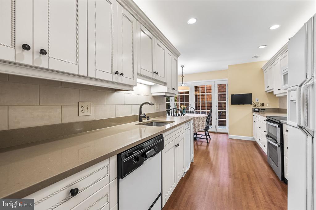 11 COLDWATER COURT