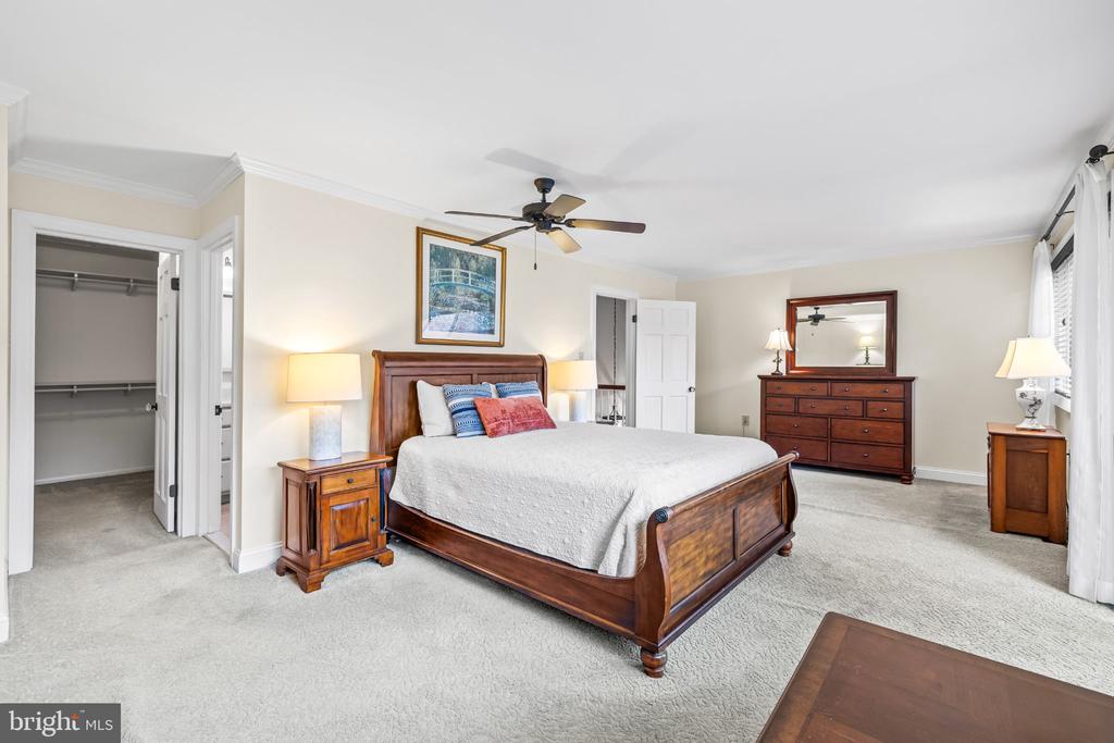 11 COLDWATER COURT