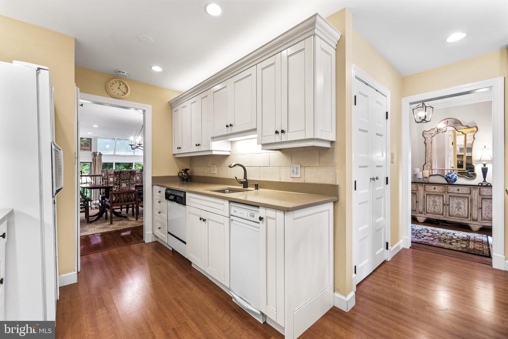 11 COLDWATER COURT