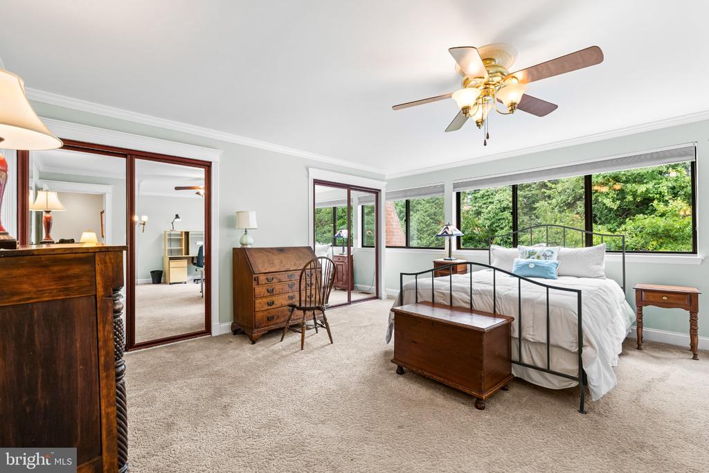 11 COLDWATER COURT