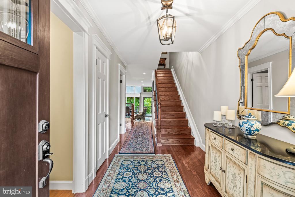 11 COLDWATER COURT
