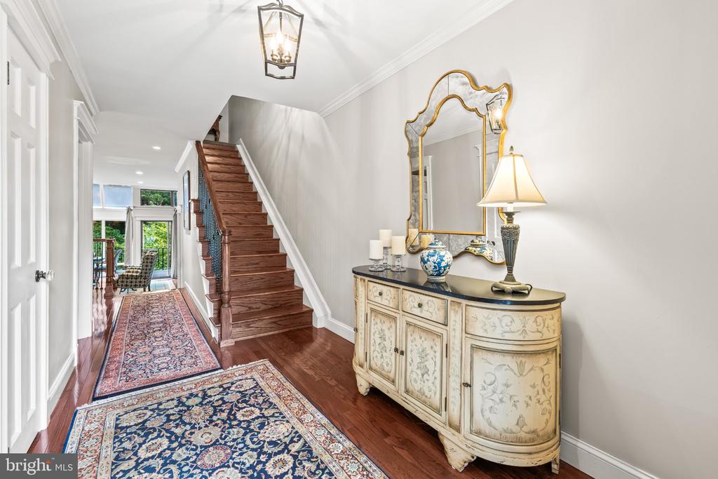 11 COLDWATER COURT