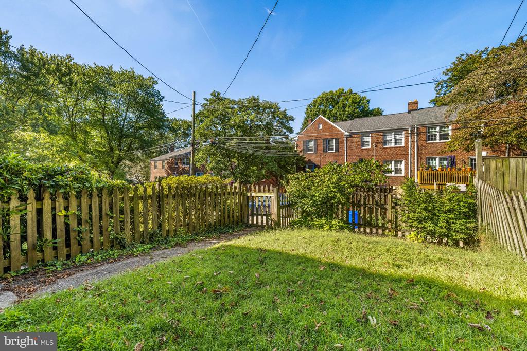 110 BRANDON ROAD