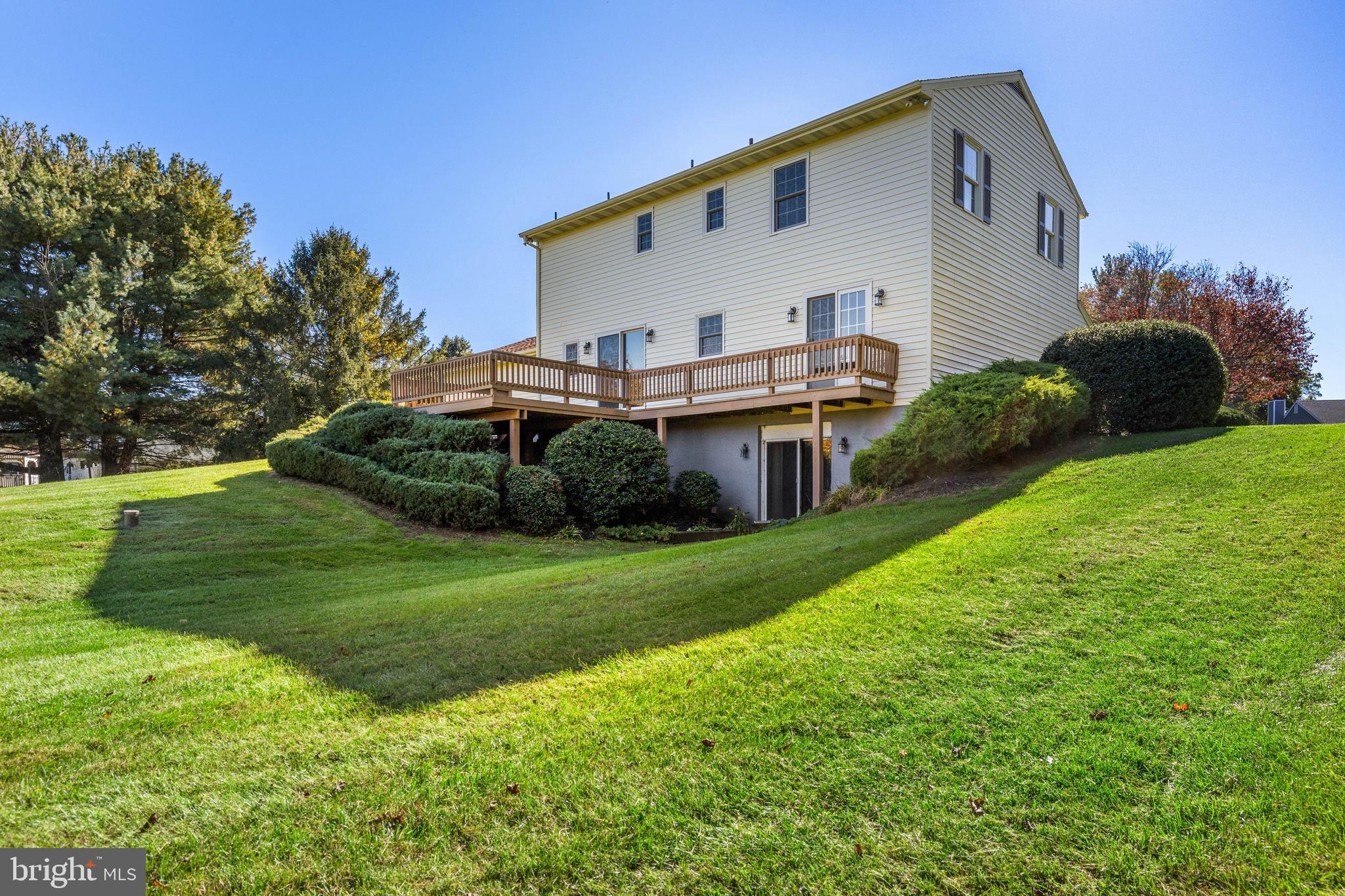 3525 Advocate Hill DRIVE