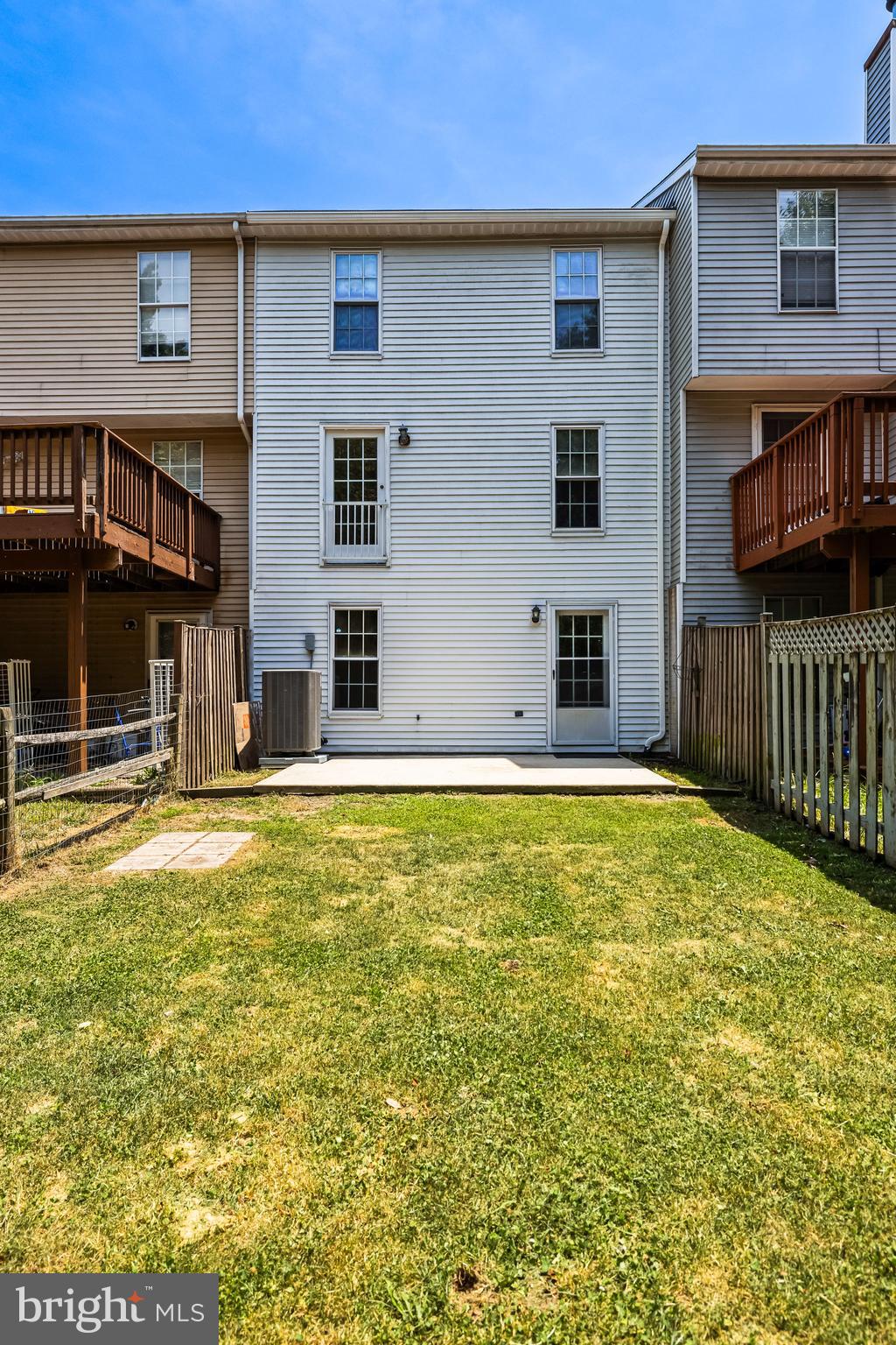 1325 Germander Dr