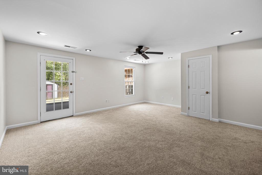 1325 Germander Dr
