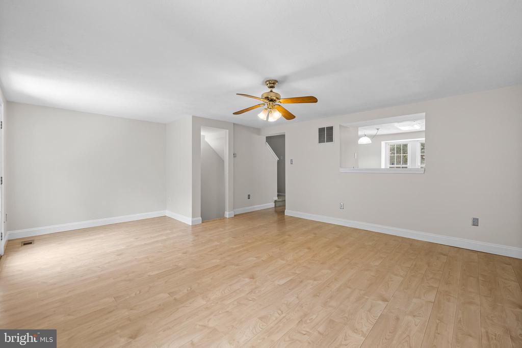 1325 Germander Dr