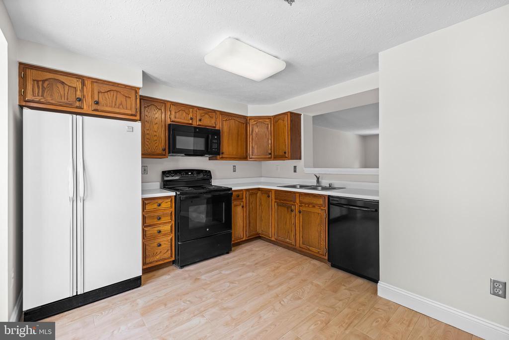 1325 Germander Dr