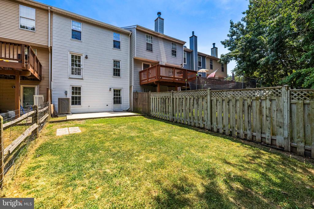 1325 Germander Dr