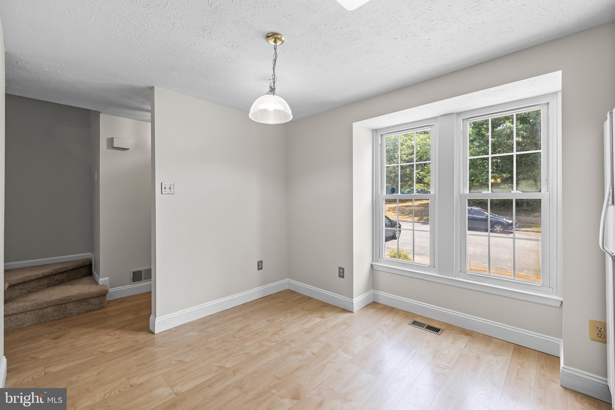 1325 Germander Dr