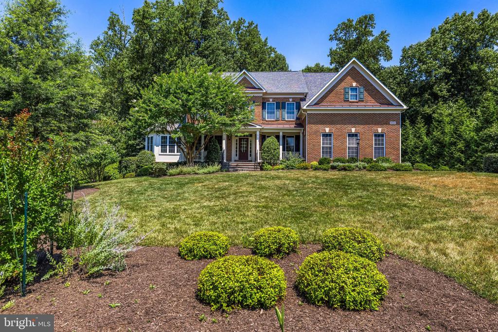 11024 Hunters View Rd