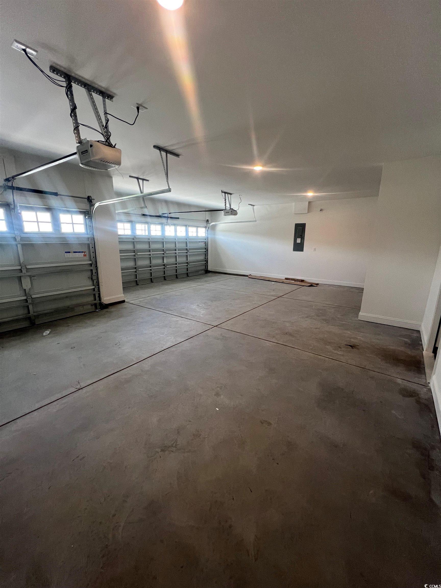 1410 Crested Iris Way