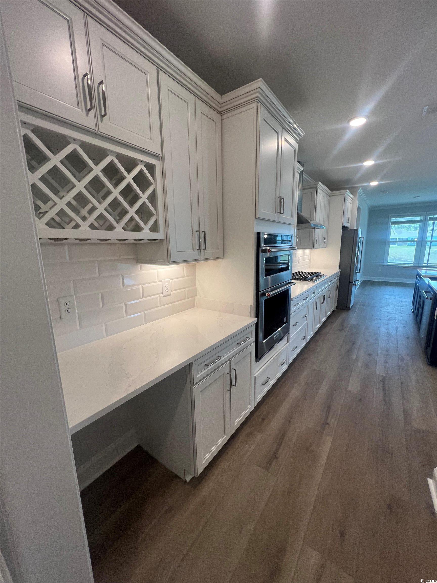 1410 Crested Iris Way