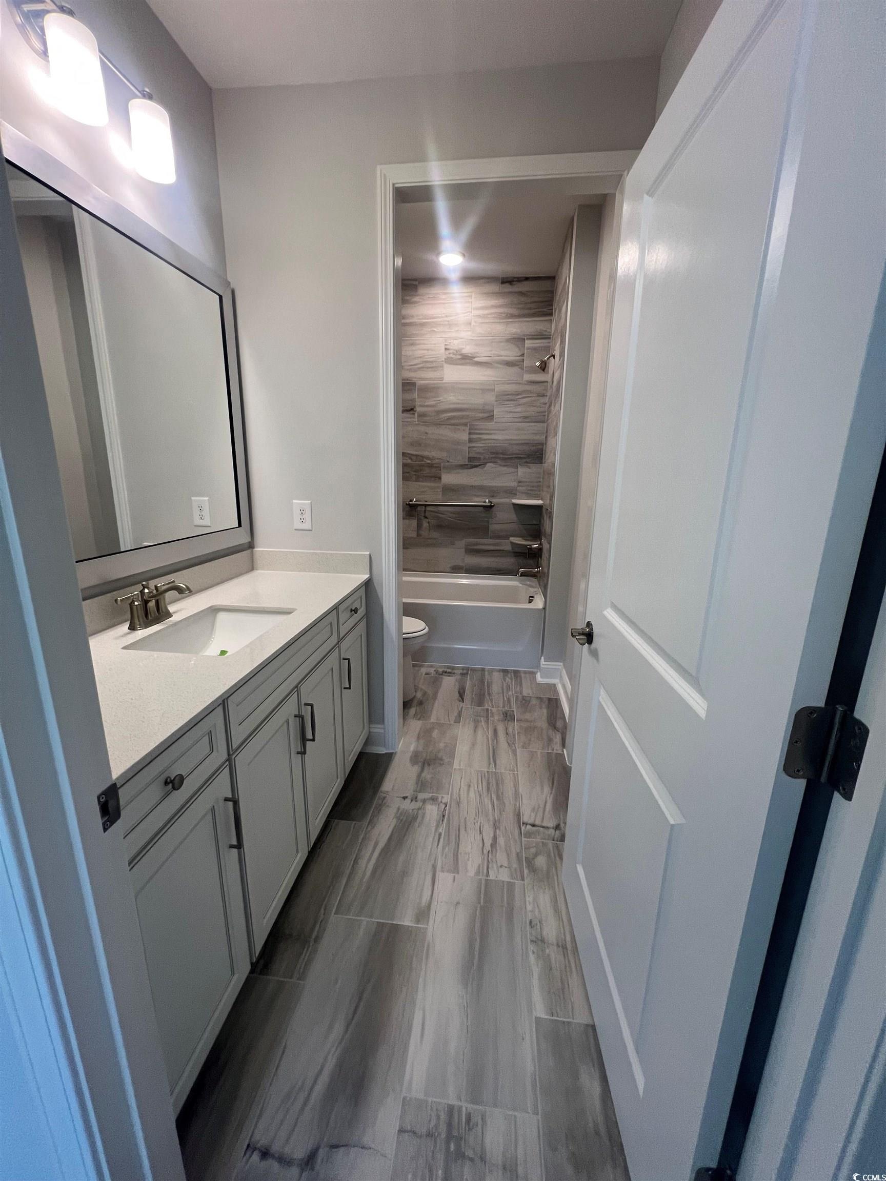 1410 Crested Iris Way