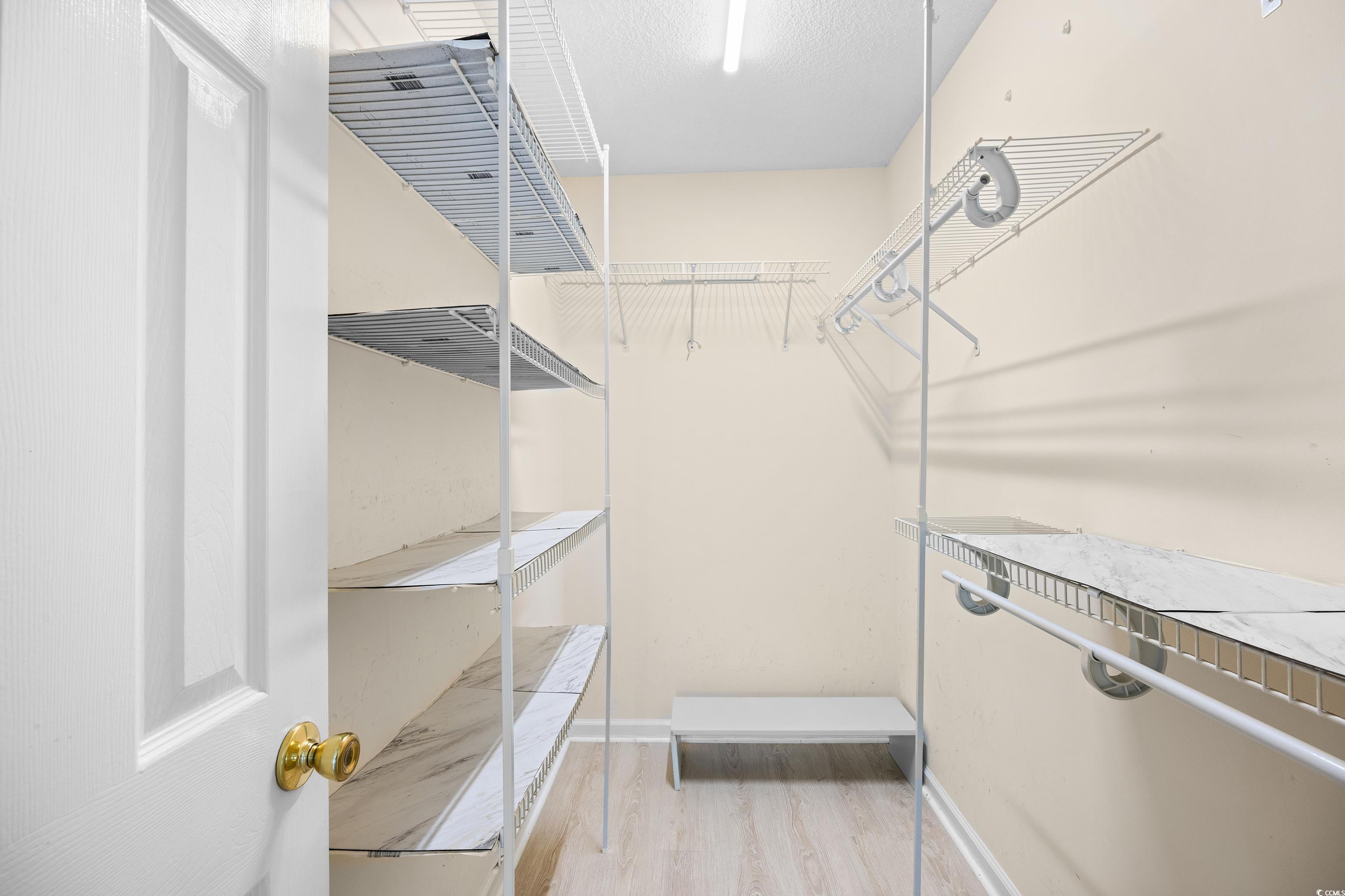 4180 Wrens Landing Dr.