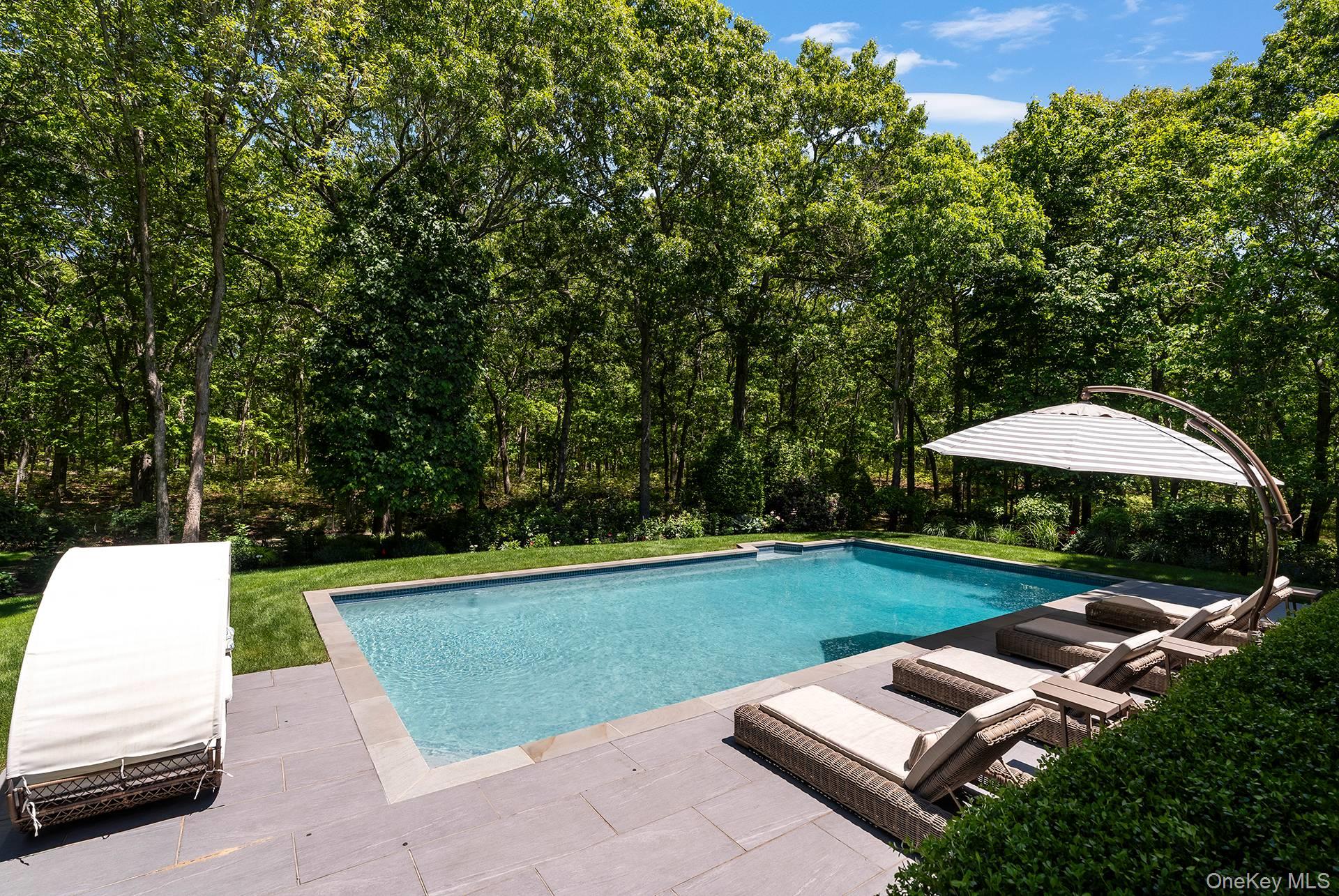 6 Woodruff Lane