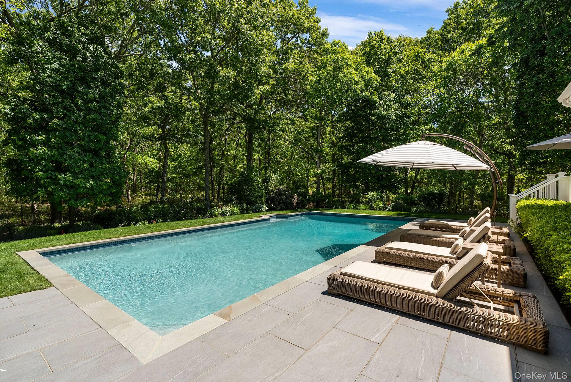 6 Woodruff Lane