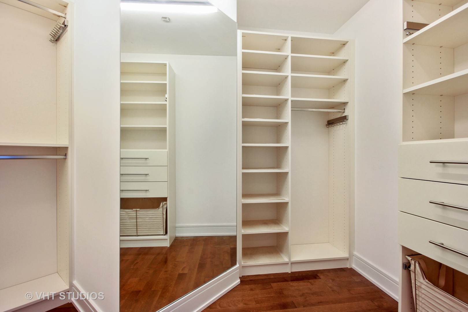 401 N Wabash Avenue Unit: 77G