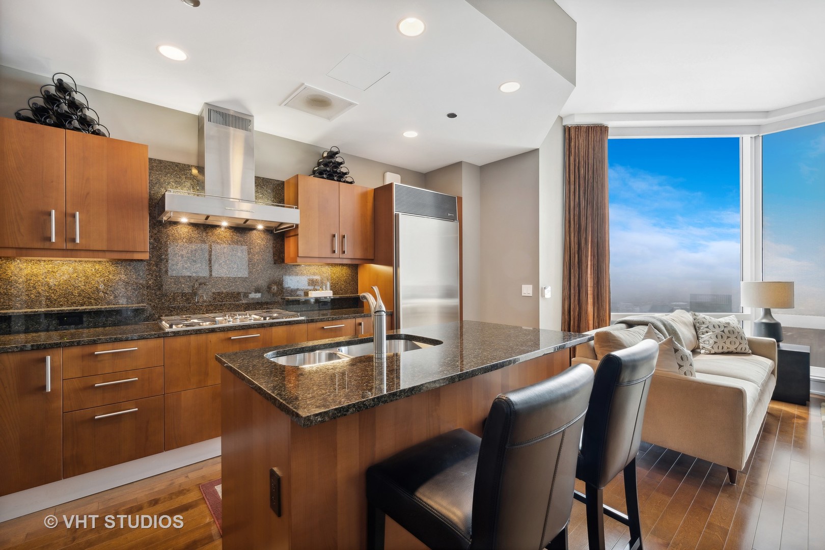 401 N Wabash Avenue Unit: 77G