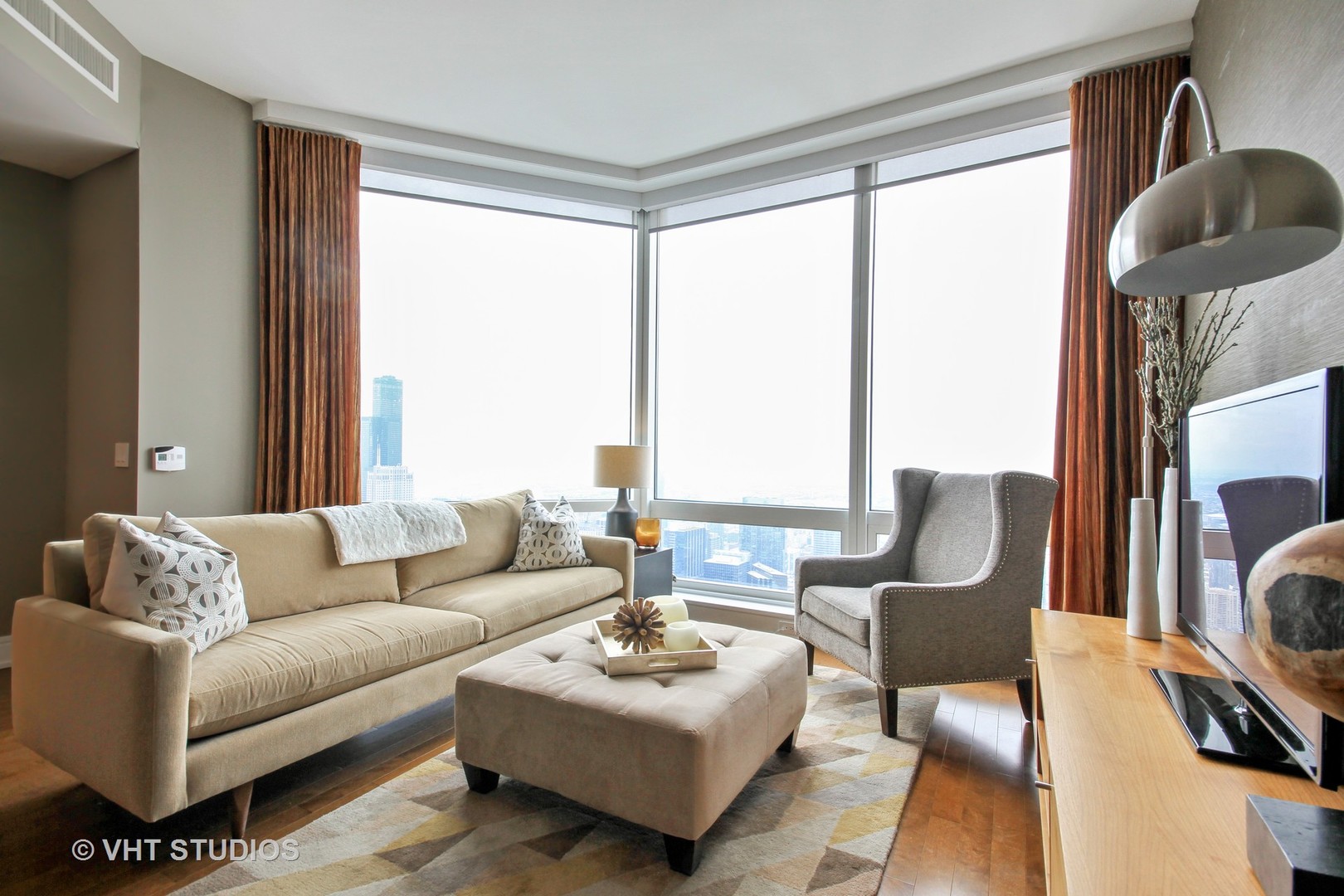 401 N Wabash Avenue Unit: 77G