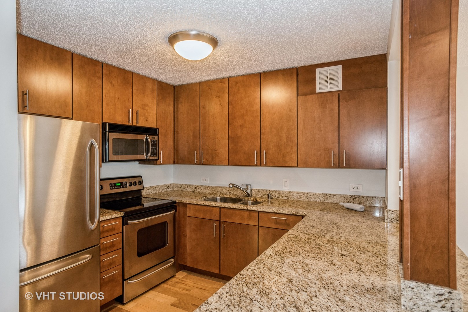 30 E Huron Street Unit: 3110