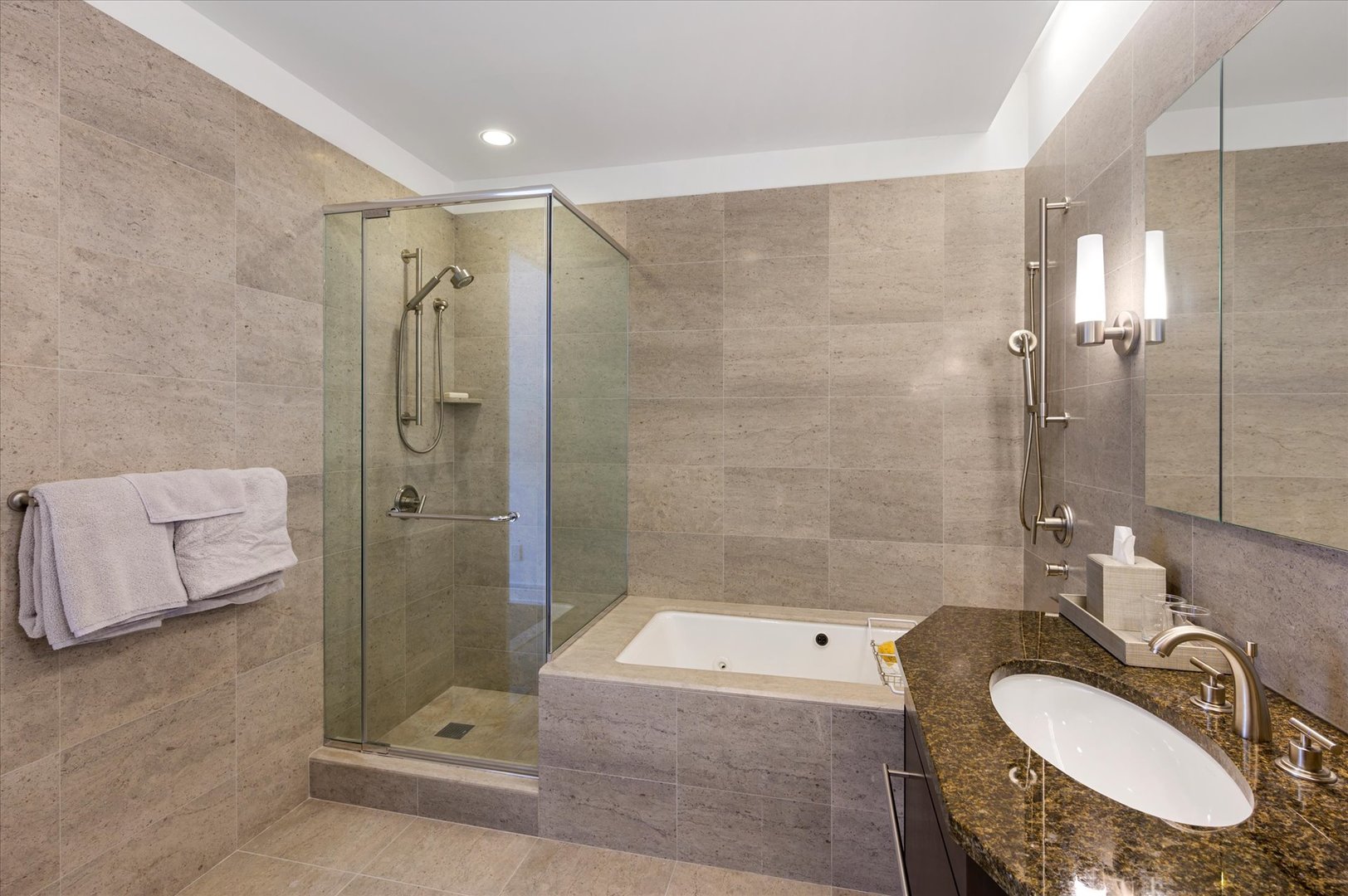 401 N Wabash Avenue Unit: 60B