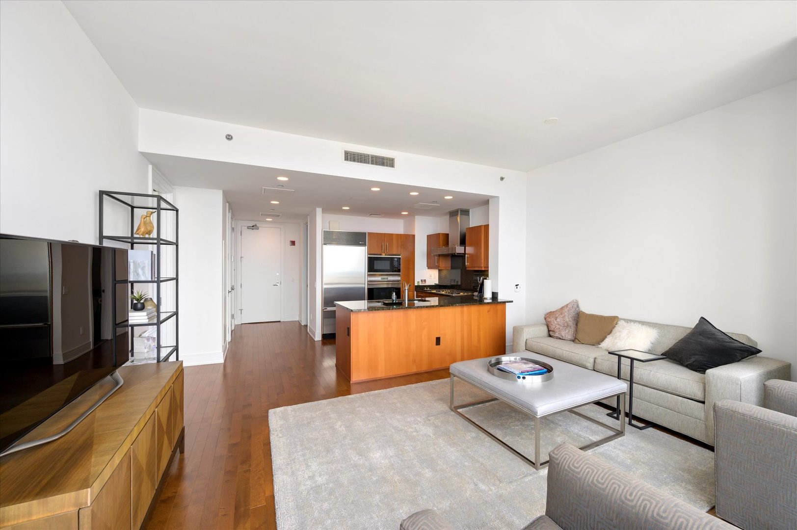 401 N Wabash Avenue Unit: 60B