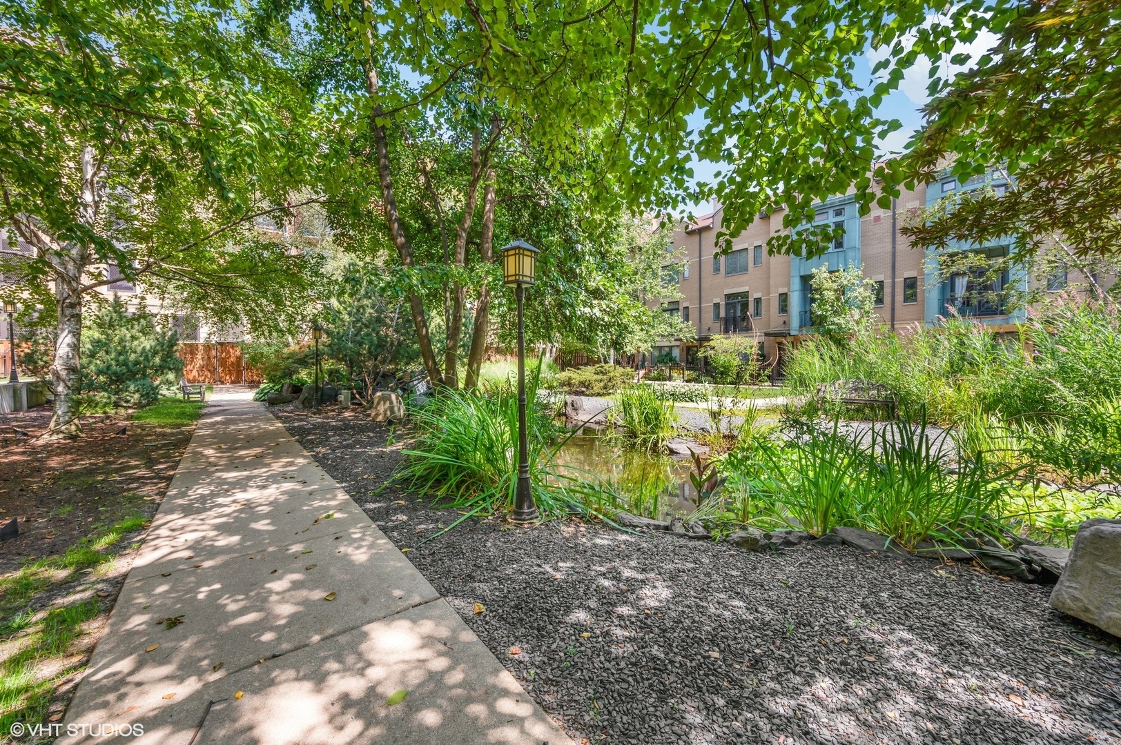 1301 W Madison Street Unit: 610