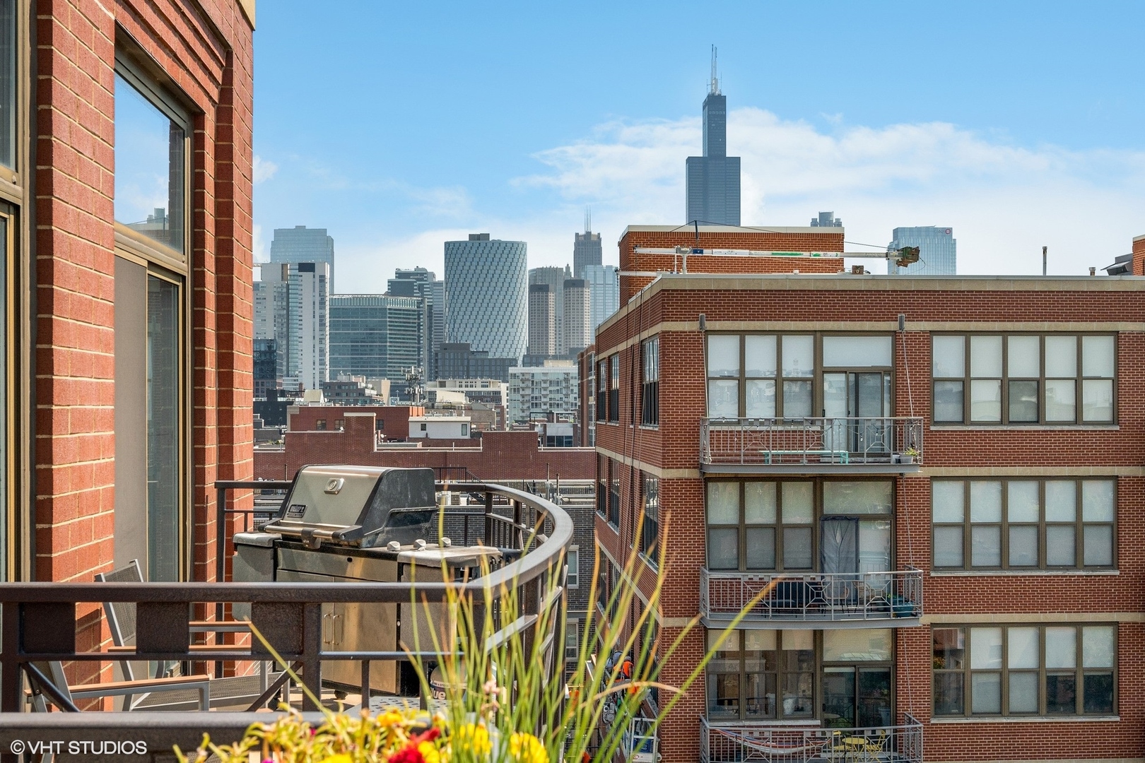 1301 W Madison Street Unit: 610