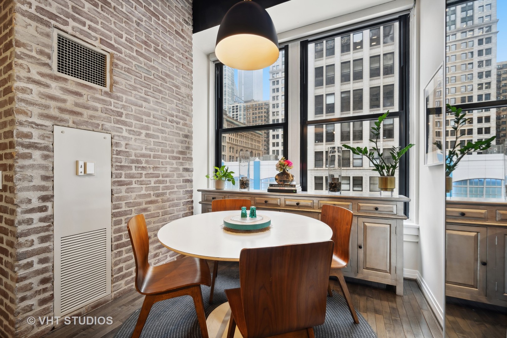 20 N State Street Unit: 409