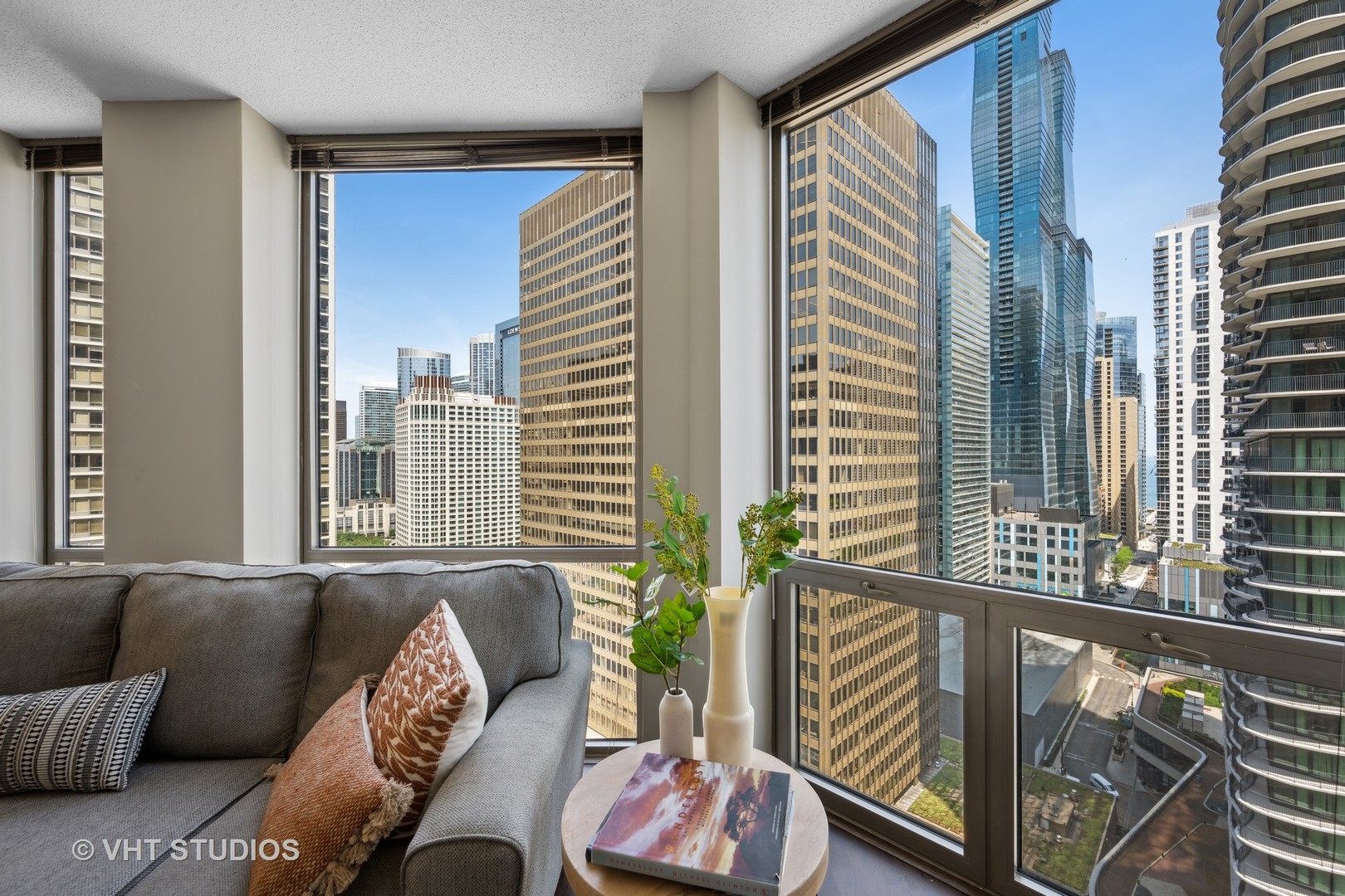 222 N Columbus Drive Unit: 2008