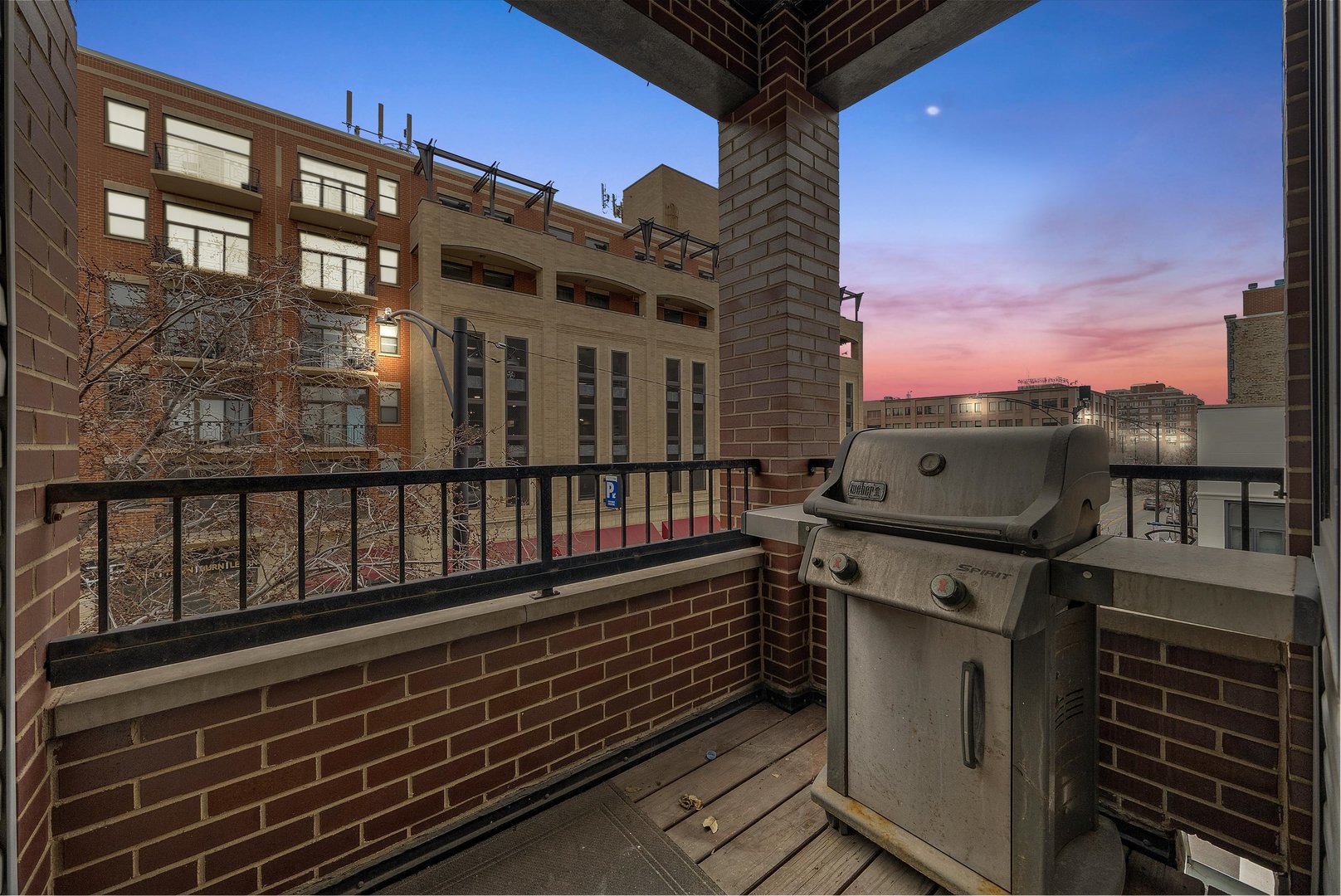 1312 W Madison Street Unit: 3B