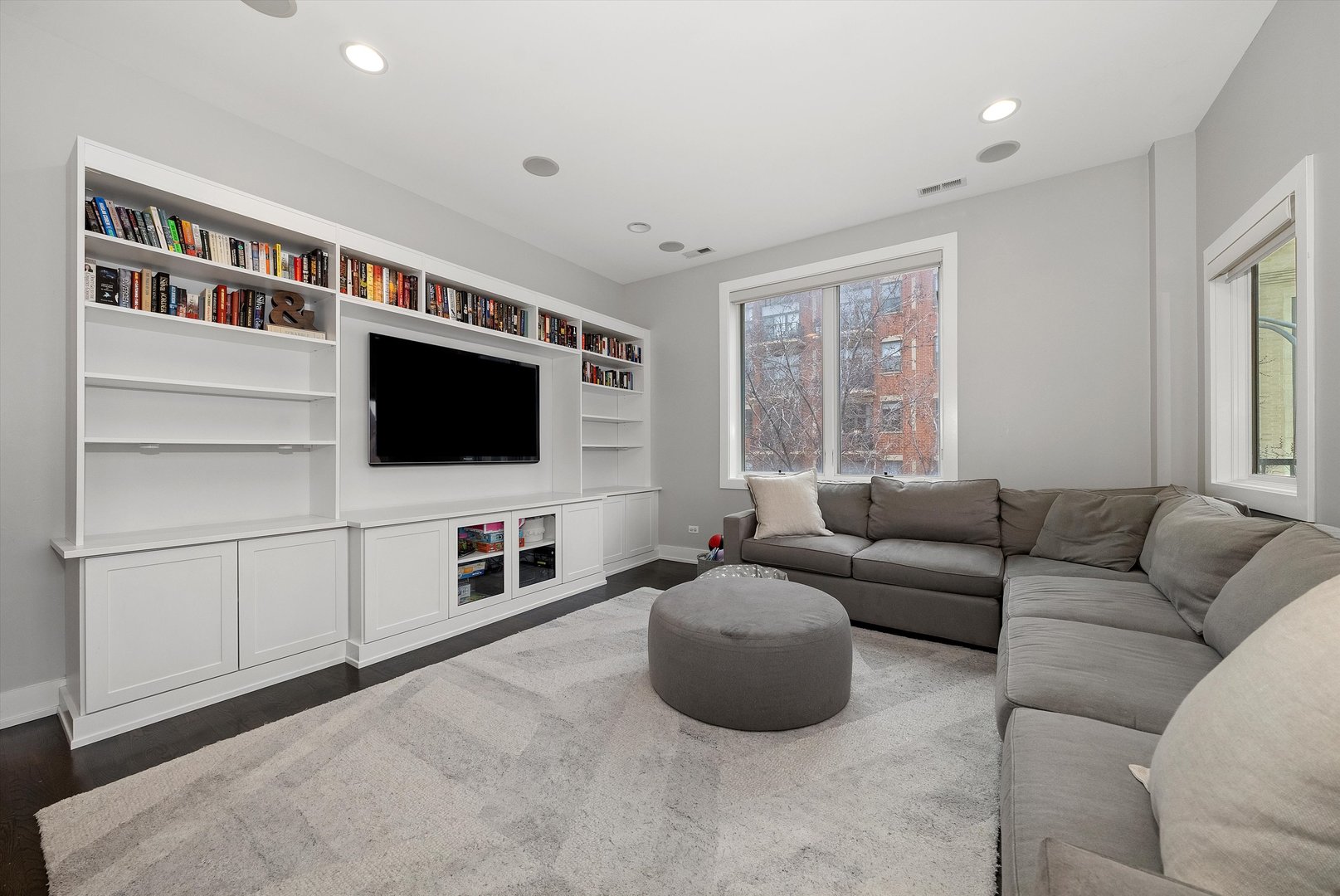 1312 W Madison Street Unit: 3B