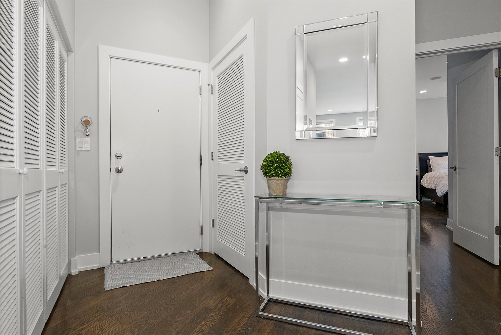 1312 W Madison Street Unit: 3B