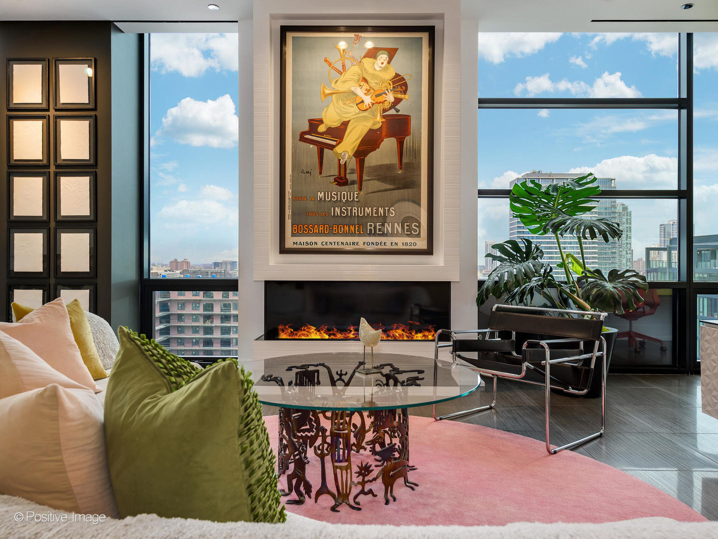 400 W Huron Street Unit: 1003