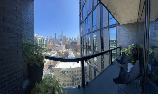 400 W Huron Street Unit: 1003