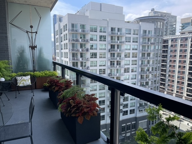 400 W Huron Street Unit: 1003