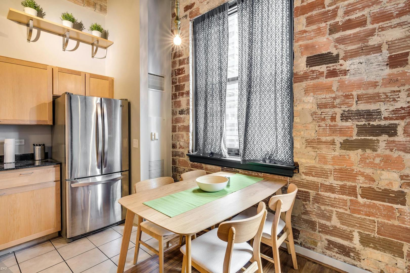 20 N State Street Unit: 708